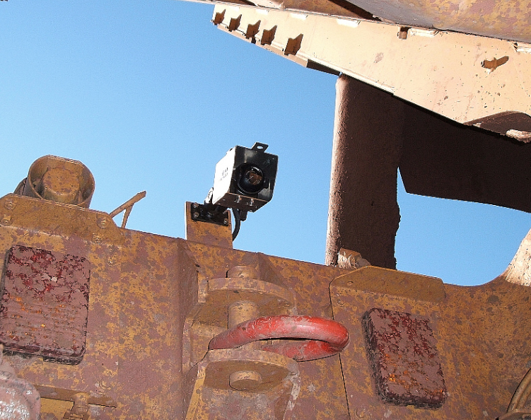 Heavy duty mounting bracket assembly includes SSteel Impact / Shade Cover, Articulated HD Bracket and Welding base with 316 Steel Fasteners